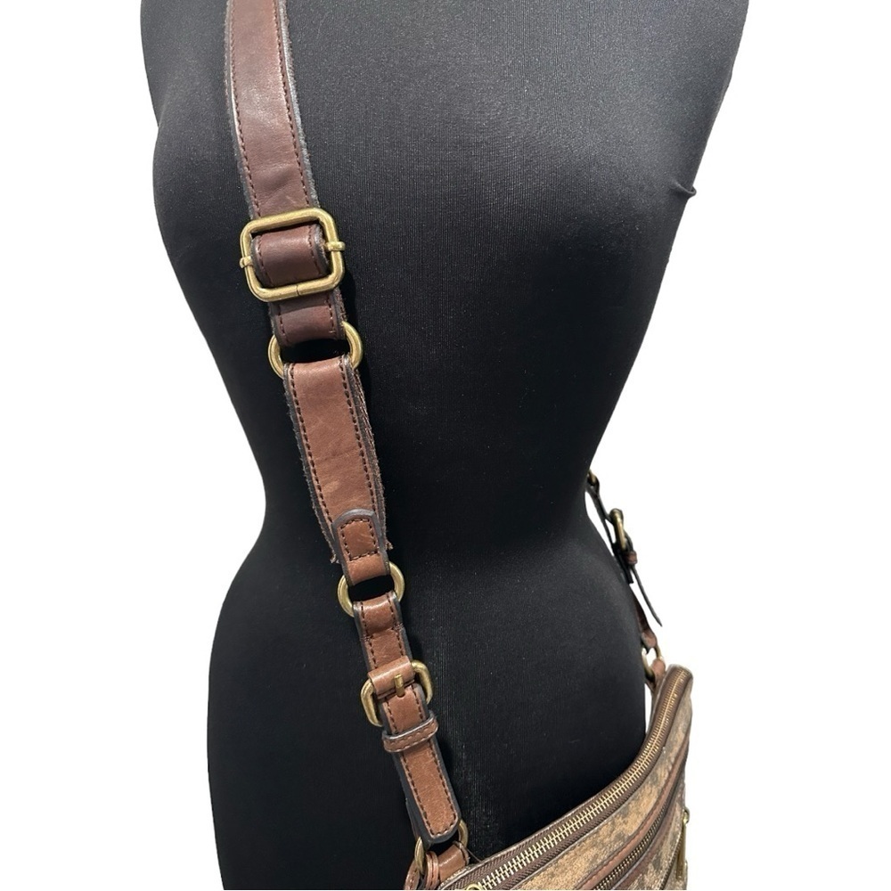 Fossil Explorer Metallic Leather Crossbody Bag - Picture 13 of 13